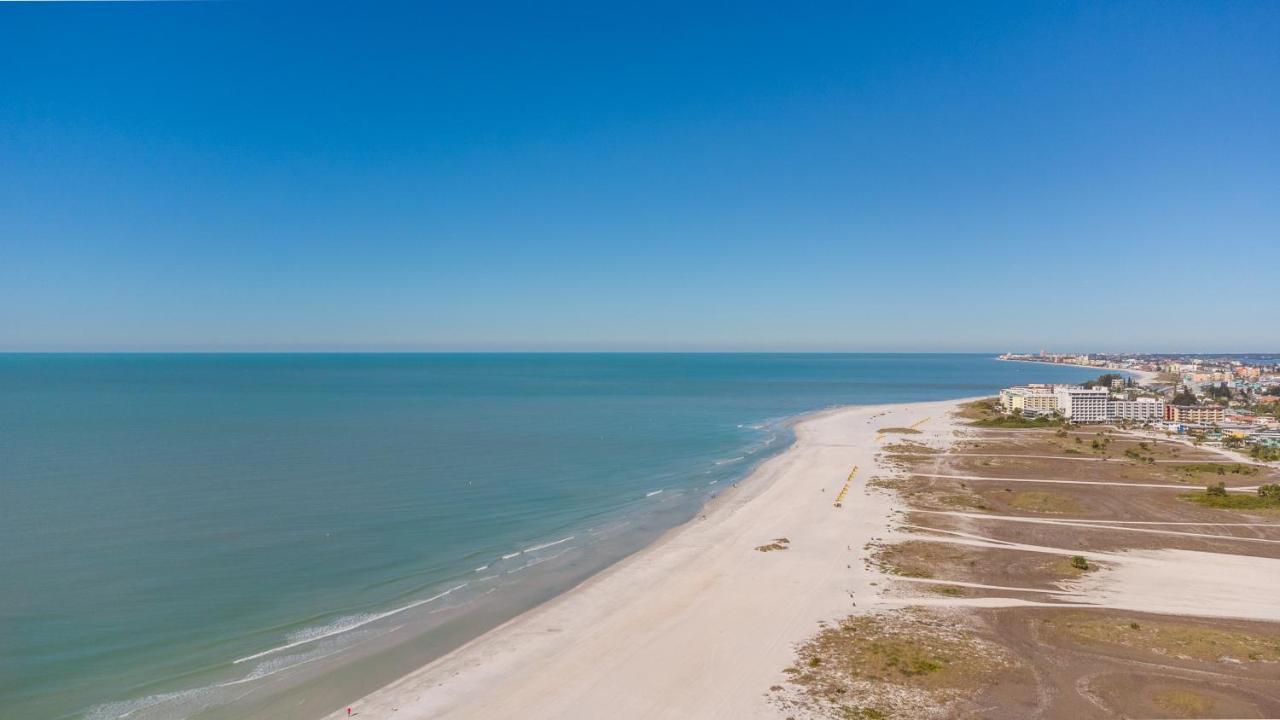 102-Tiny Treasure-Waterfront With Heated Pool Lejlighed St. Pete Beach Eksteriør billede